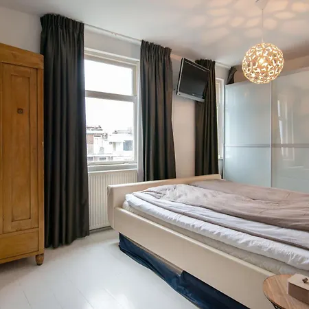 Lejlighed 160 Sqm In Museum Quarter *